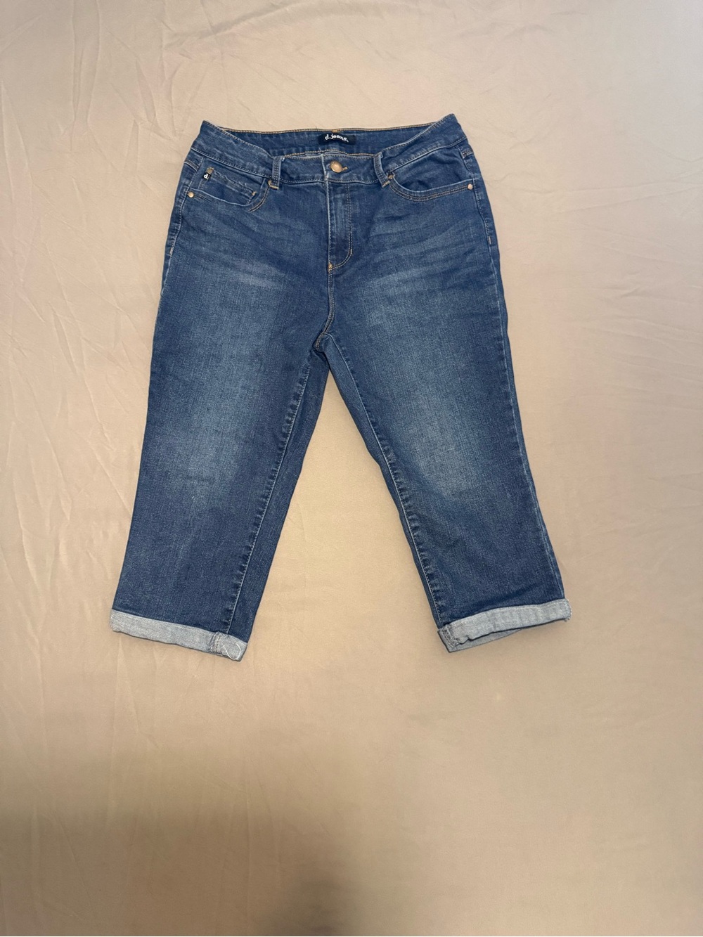 d. jeans Indigo Cropped Roll-Cuff Ankle Jeans